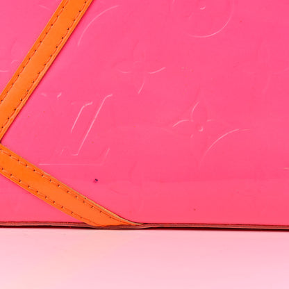 Louis Vuitton Vernis Fluo Reade PM Rose 15 of 19