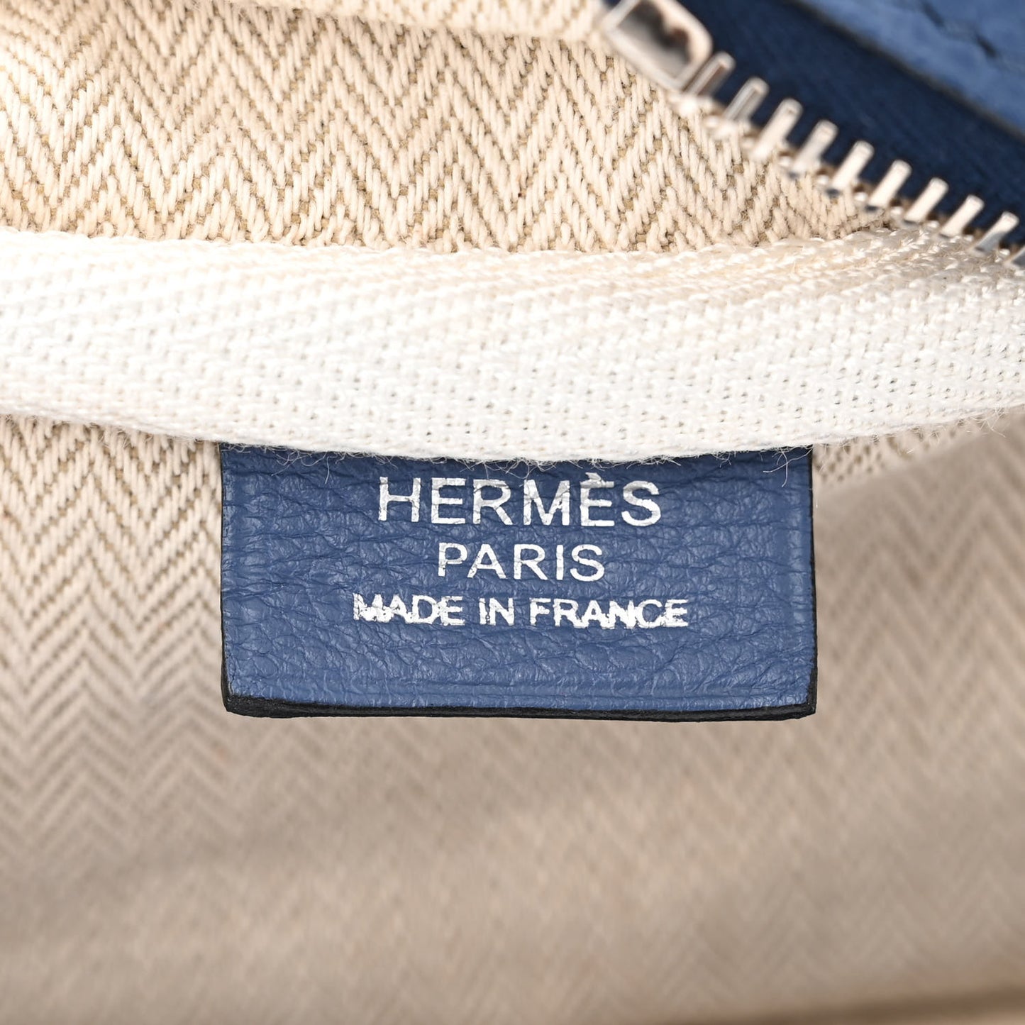 Taurillon Clemence Victoria II 35 Bleu Brighton