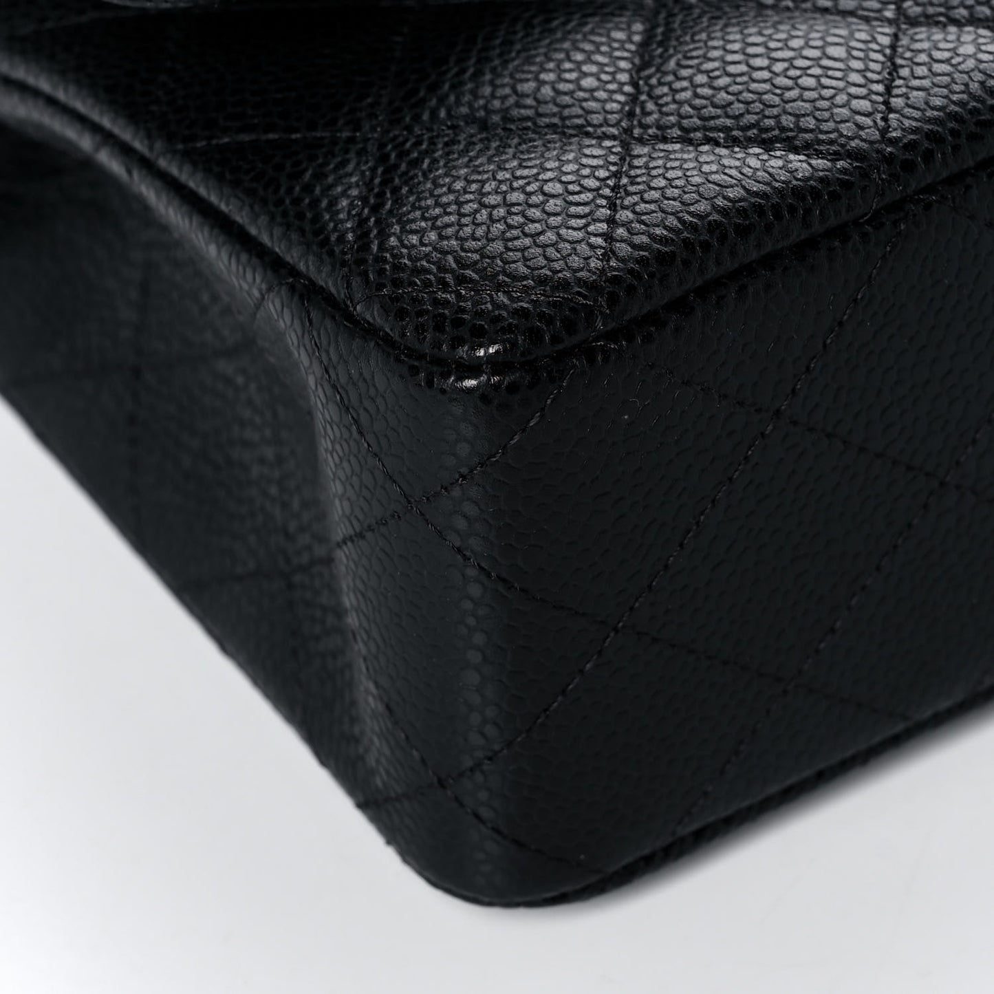 Caviar Quilted Medium Double Flap Black