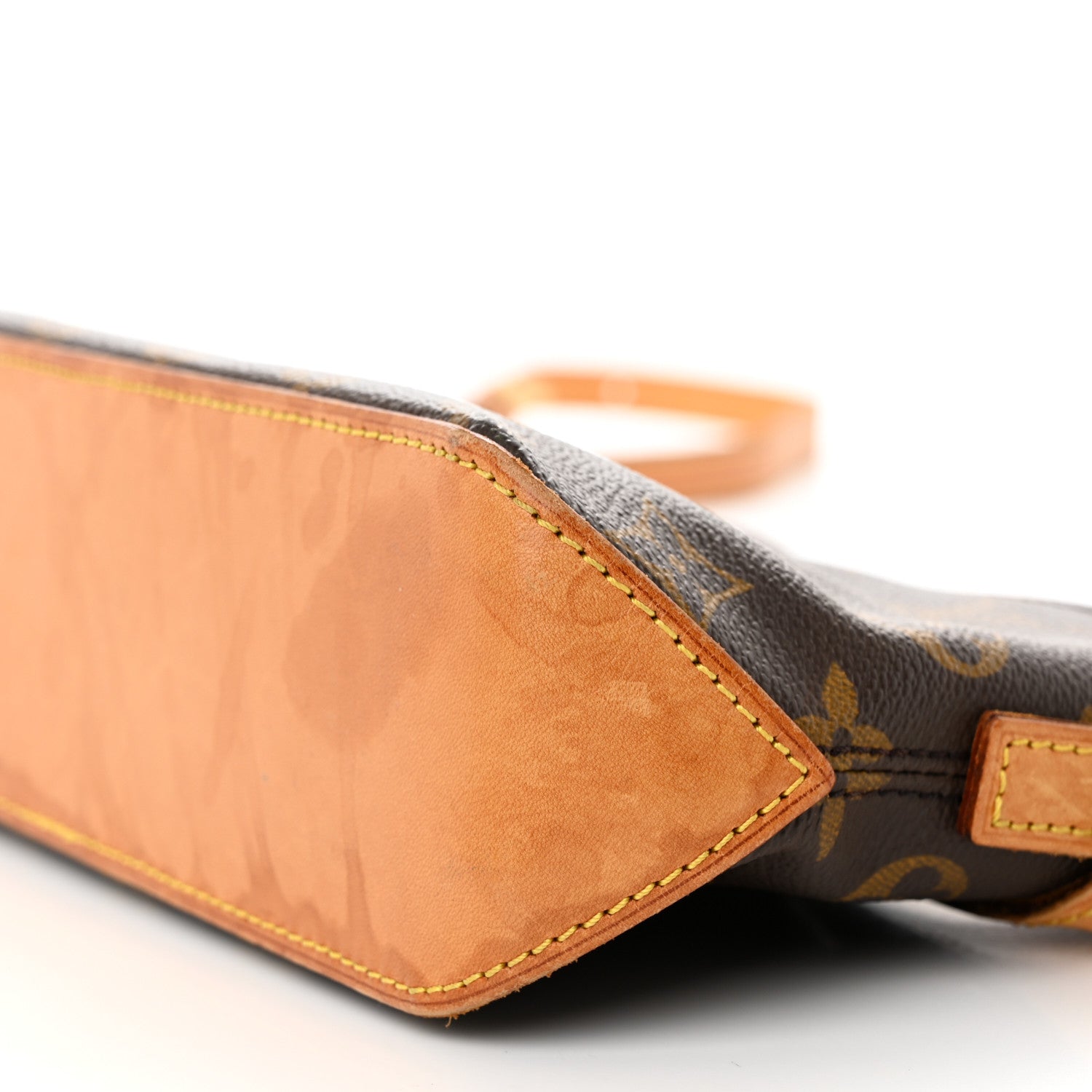 Louis Vuitton Monogram Trotteur 10 of 14