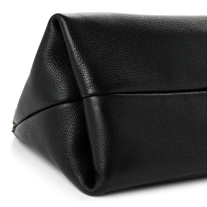 Gucci Grained Calfskin Softbit Medium Shoulder Bag Black 8 of 10