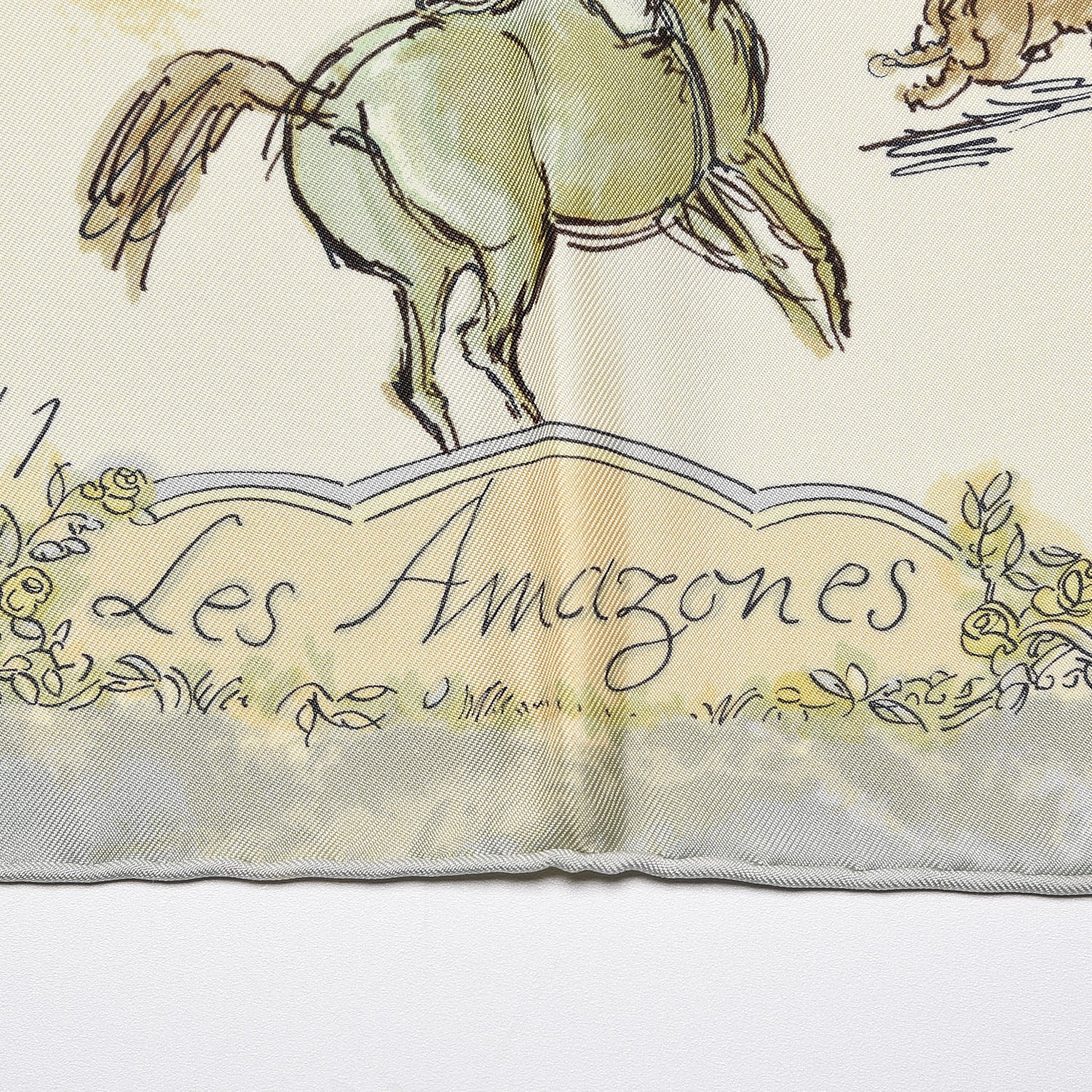 Silk Les Amazones Scarf 90