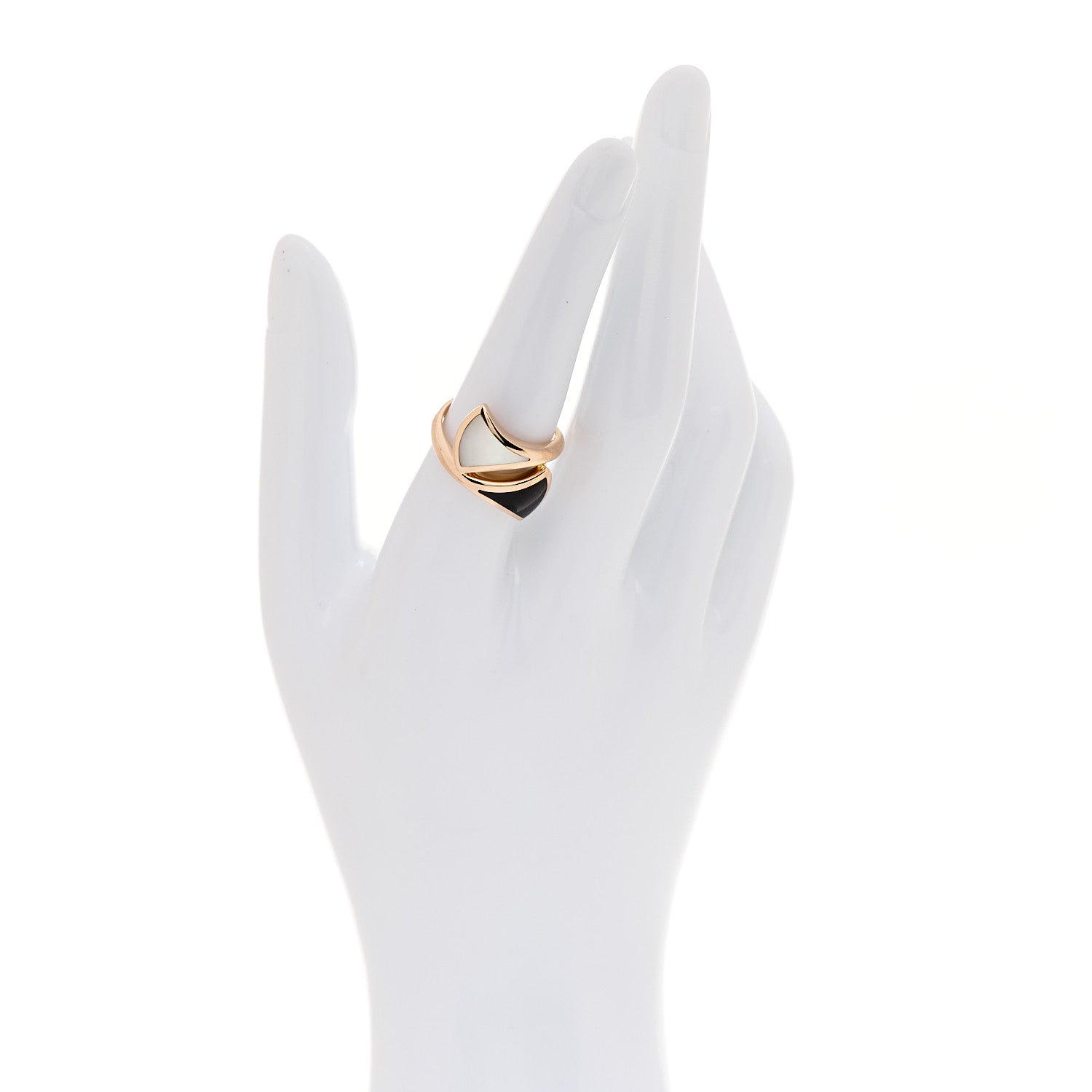 Bulgari 18K Rose Gold Black Onyx Mother of Pearl Divas' Dream Ring 54 6.75 2 of 6