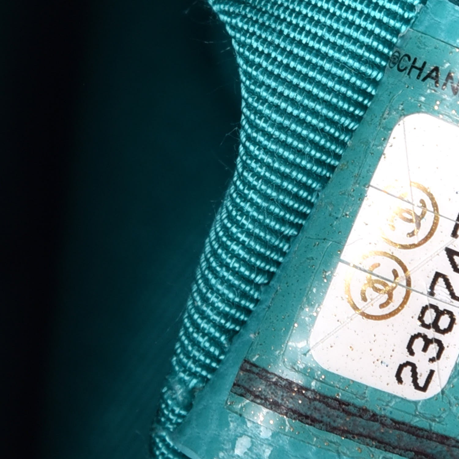 Chanel Caviar Quilted Medium Cosmetic Case Turquoise 7 of 8