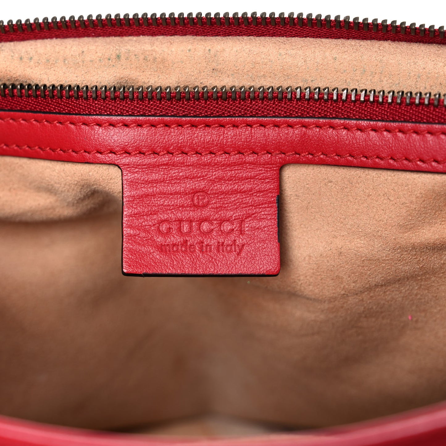 Calfskin Matelasse Large GG Marmont Shoulder Bag Hibiscus Red