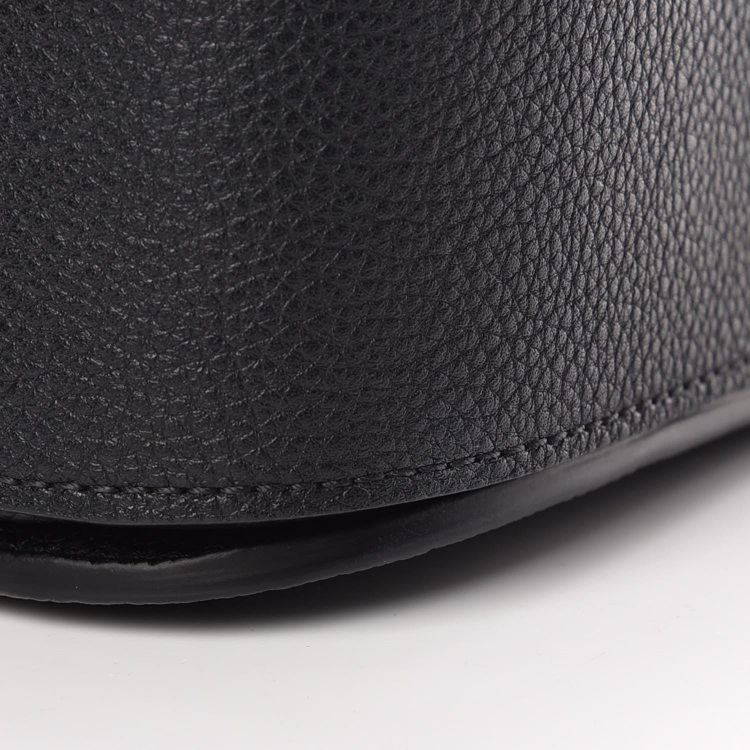 Louis Vuitton Grained Calfskin Vivienne NM Black 11 of 12