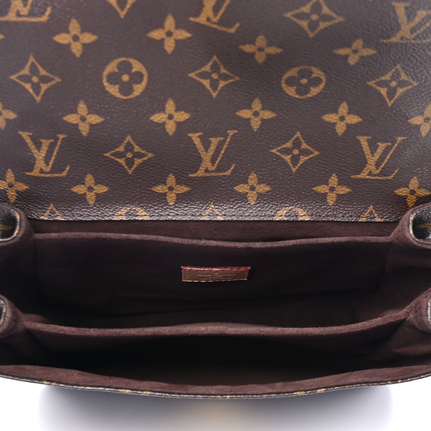 Louis Vuitton Monogram Pochette Metis 4 of 5