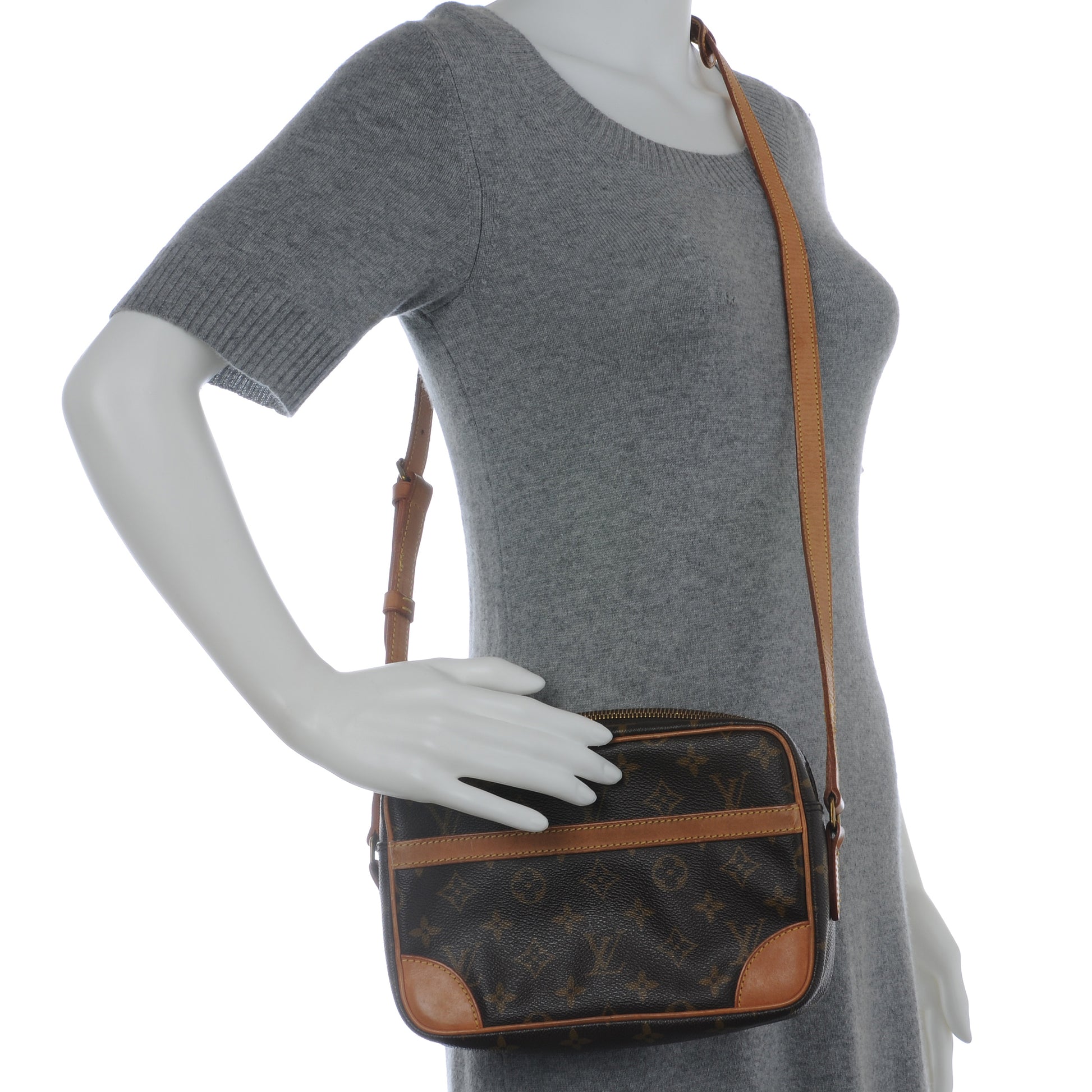 Louis Vuitton Monogram Trocadero 24 2 of 7