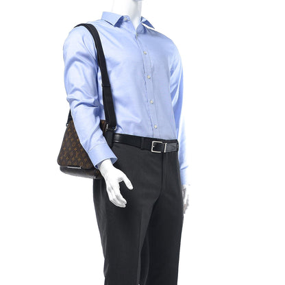 Louis Vuitton Monogram Macassar District PM 2 of 15
