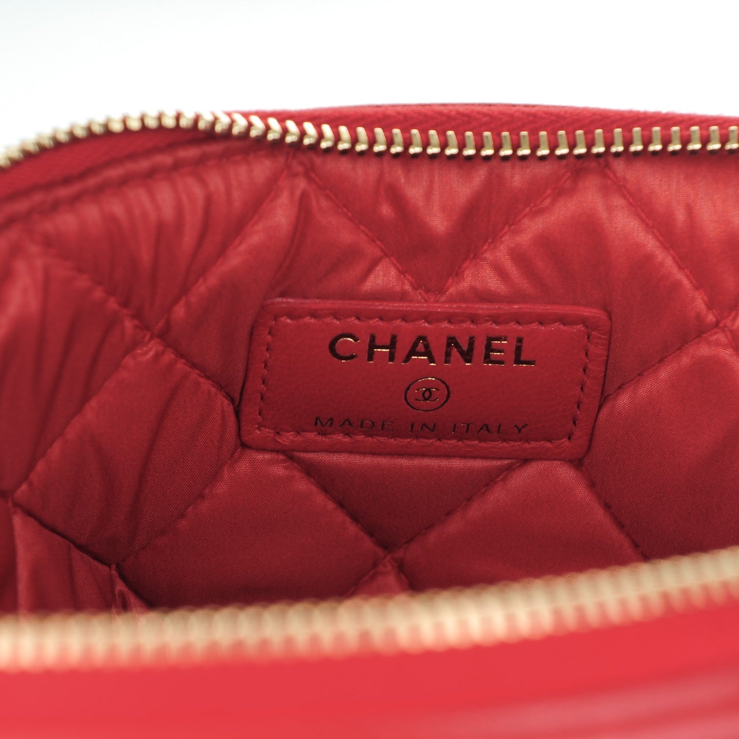 Lambskin Quilted Medium Boy Cosmetic Case Red