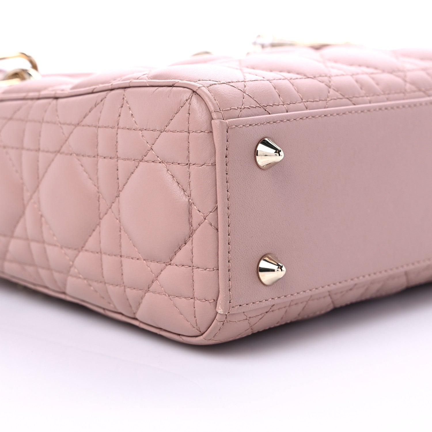 Christian Dior Lambskin Cannage Lady Dior Fard 7 of 8