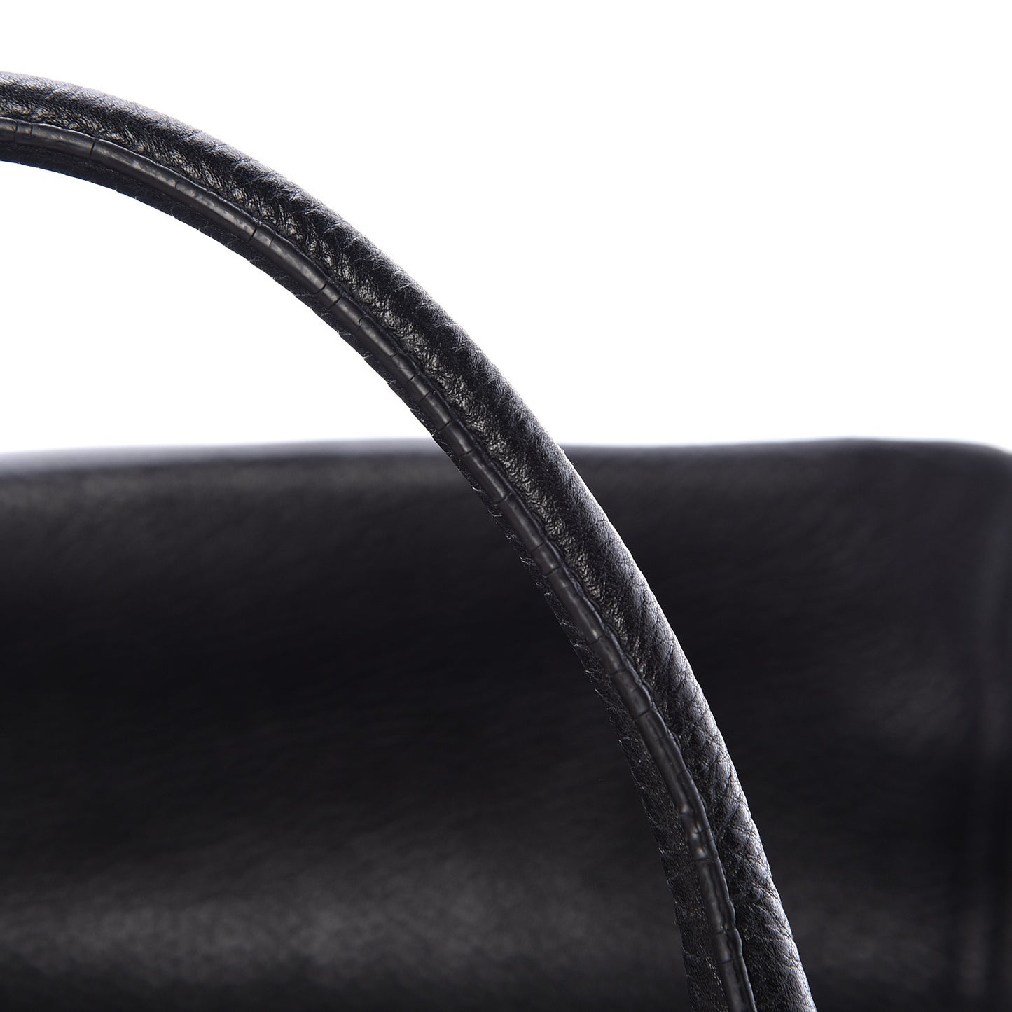 Vitello Daino Side Pocket Hobo Black