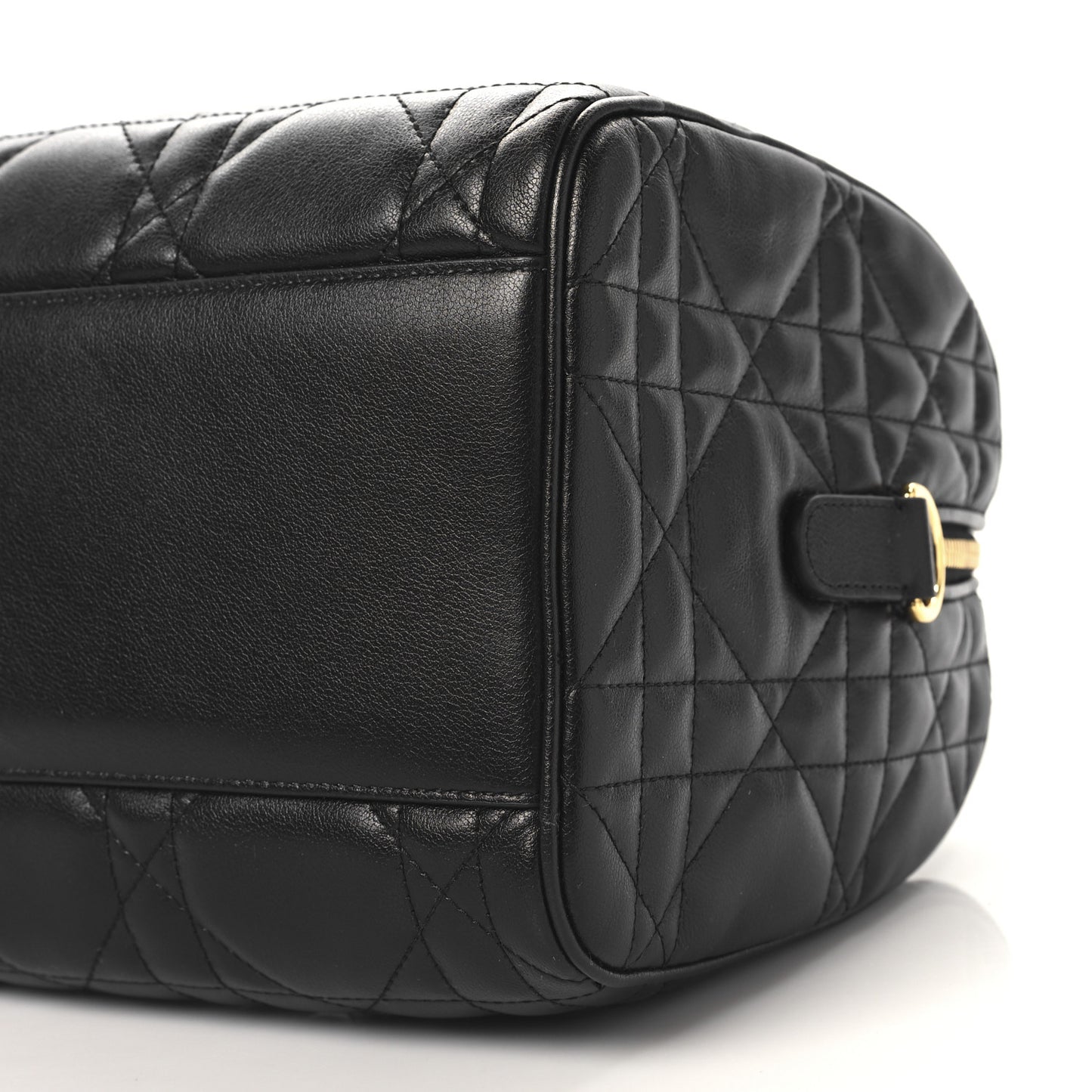 Calfskin Macrocannage Groove 25 Bag Black