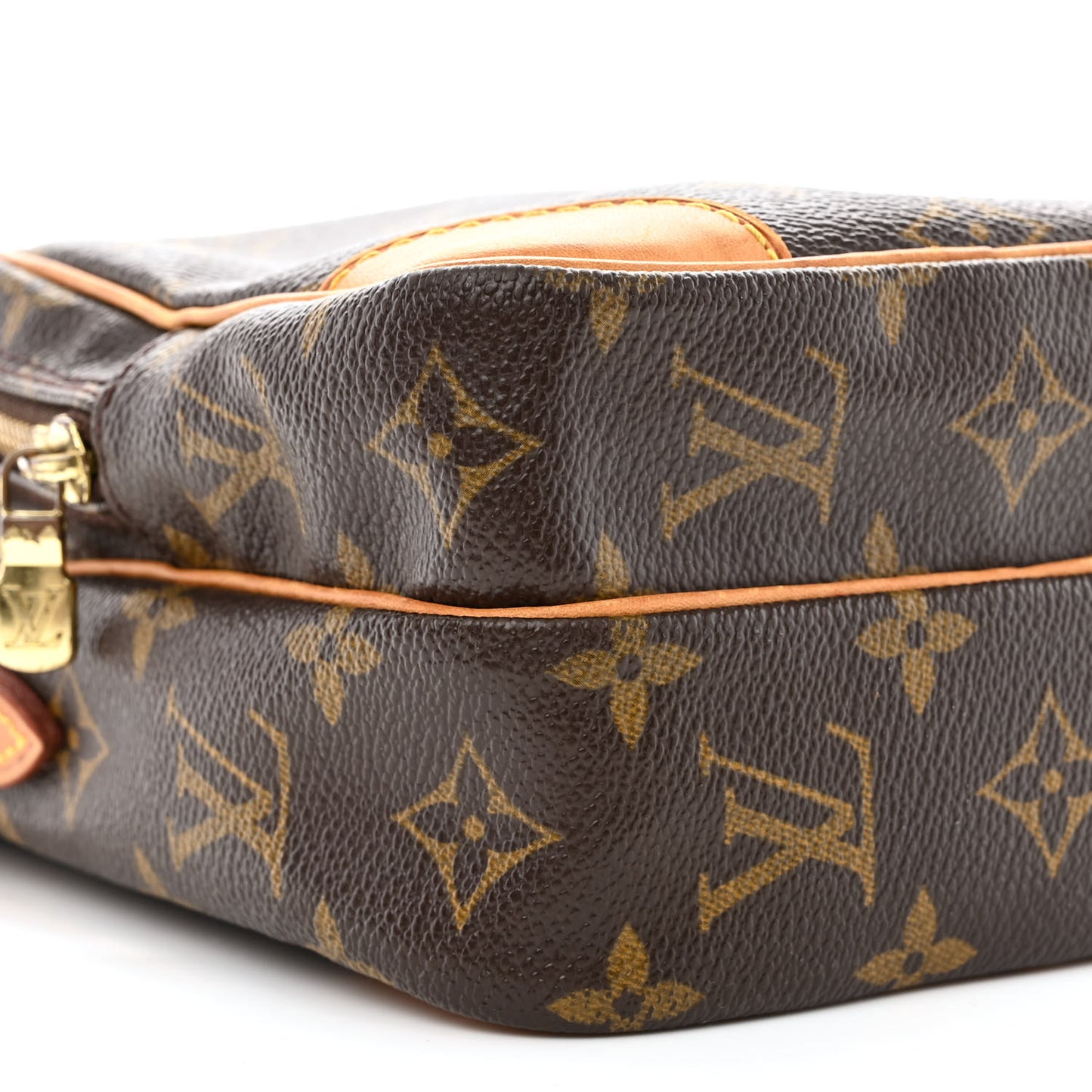 Monogram Amazone