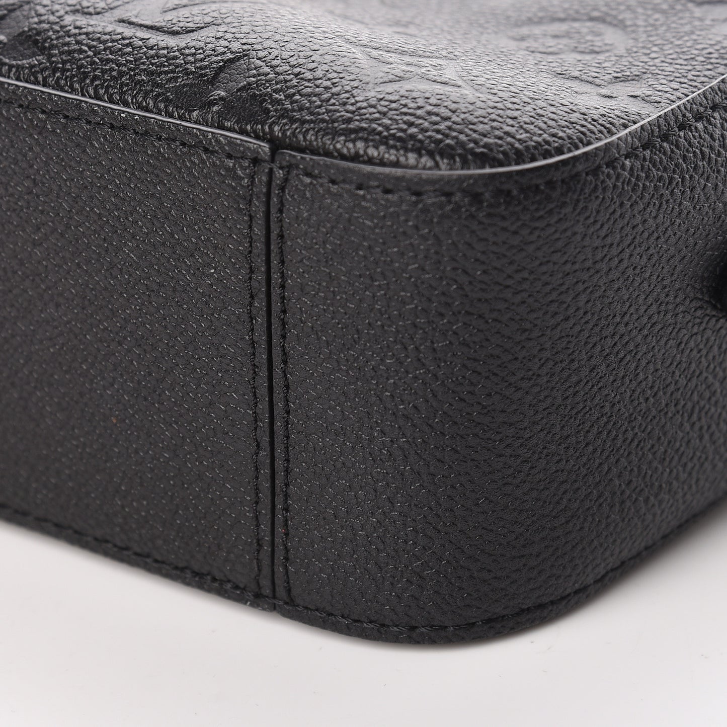 Empreinte Saintonge Black