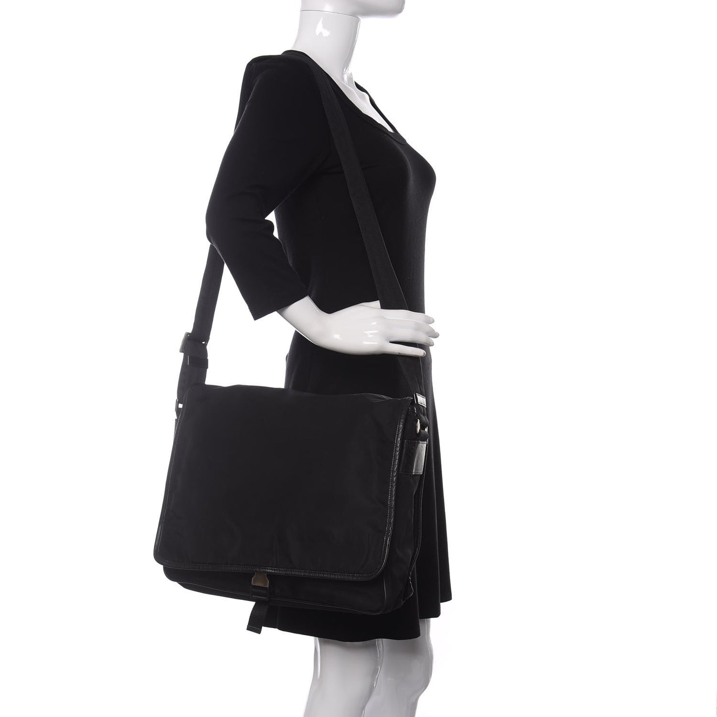 Tessuto Nylon Saffiano Messenger Bag Black