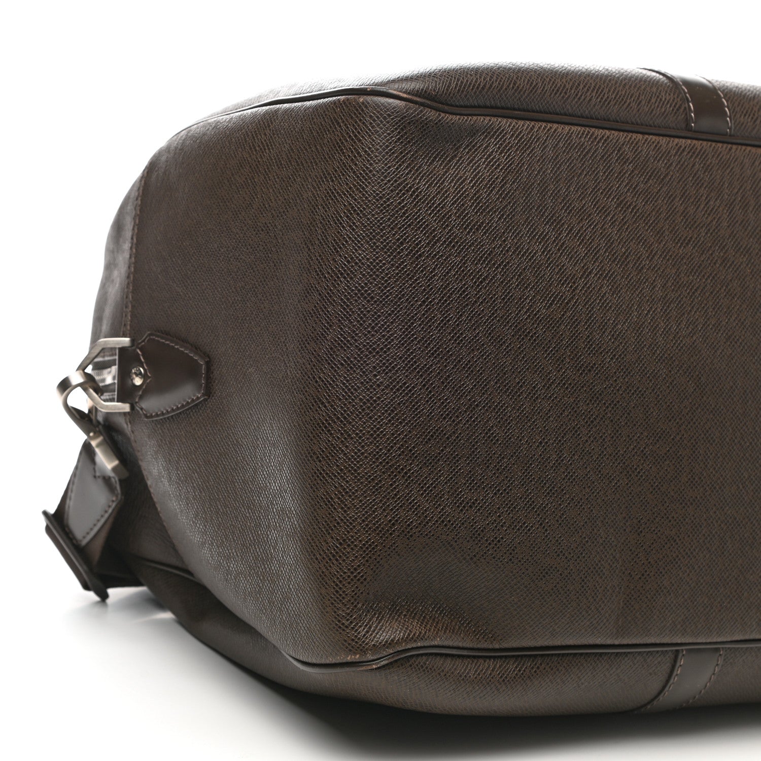 Louis Vuitton Taiga Kendall PM Acajou 4 of 14