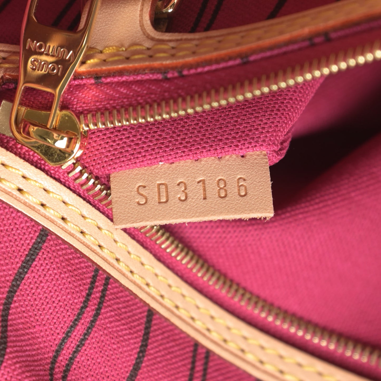 Monogram Delightful PM Pivoine