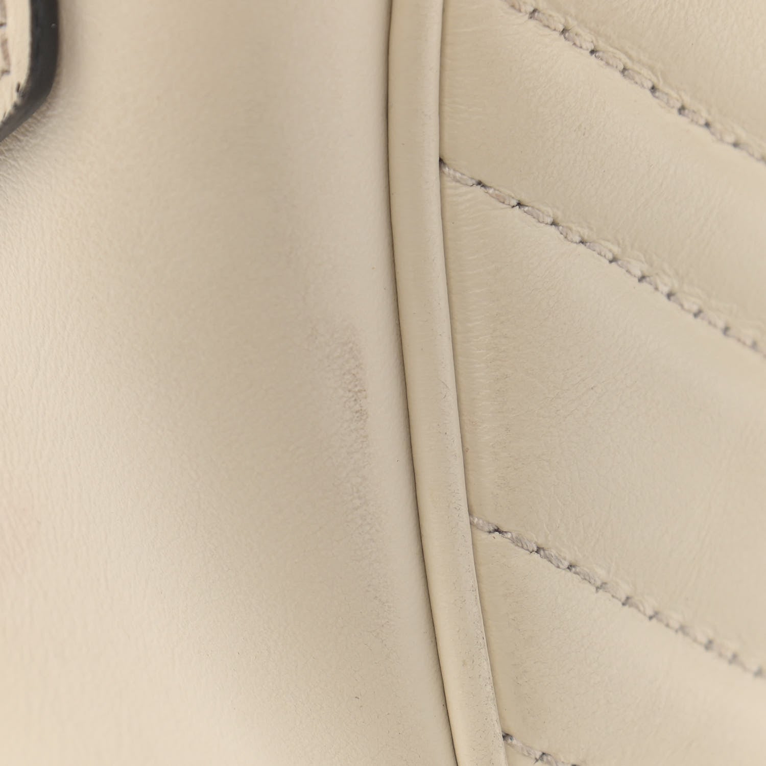 Gucci Calfskin Matelasse Small GG Marmont Chain Shoulder Bag White 13 of 15