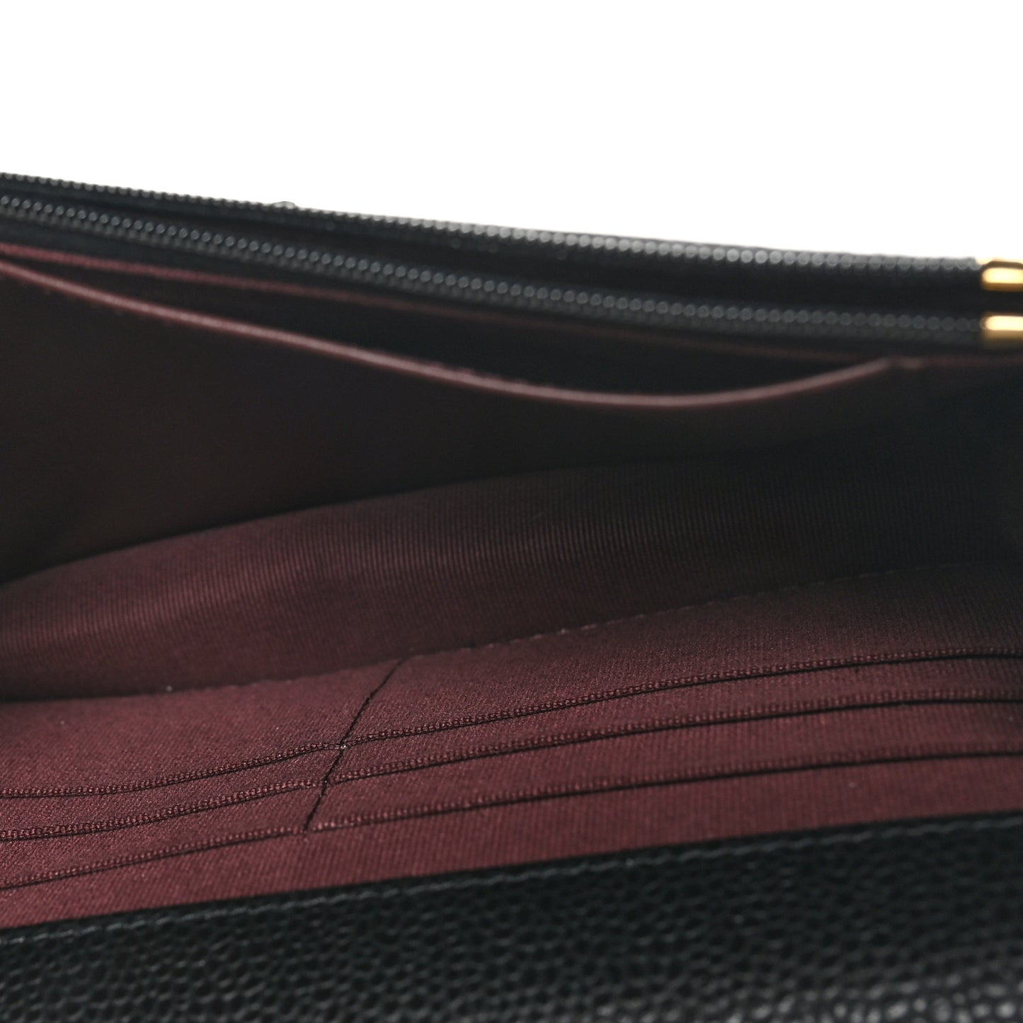 Caviar Quilted CC Turnlock Wallet On Chain Black