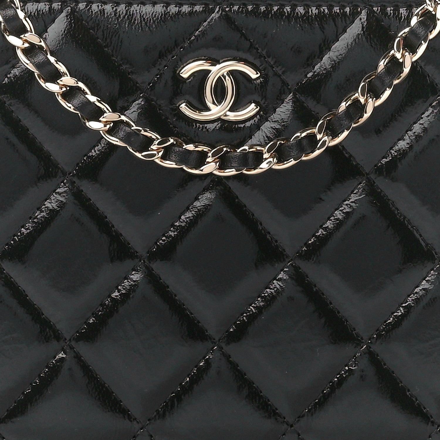Chanel Shiny Lambskin Quilted CC Vanity Case Black 9 of 12