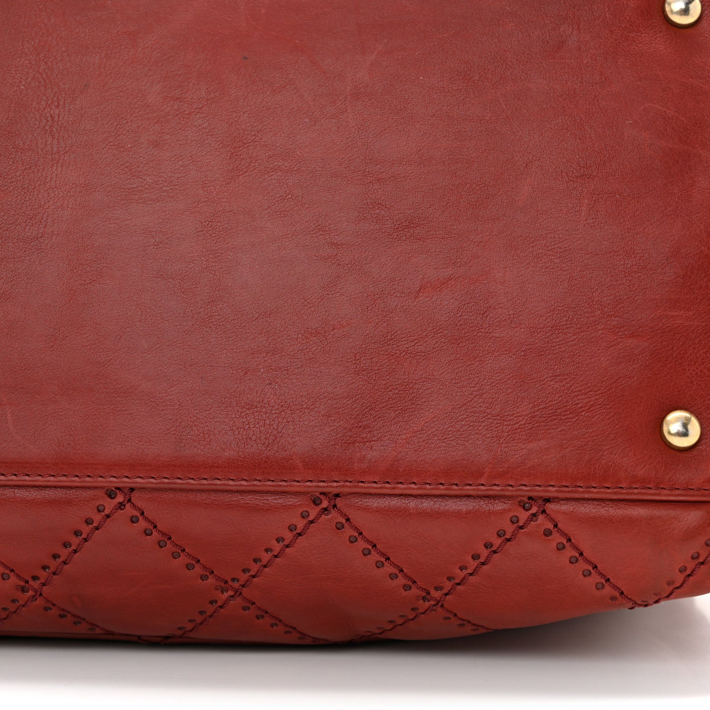 Calfskin Quilted Medium Retro Chain Tote Red