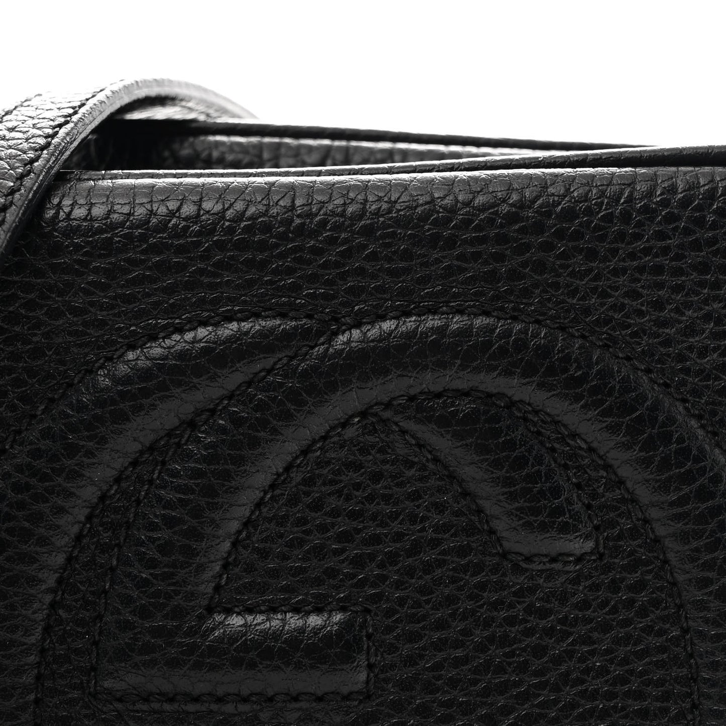 Pebbled Calfskin Small Soho Disco Bag Black