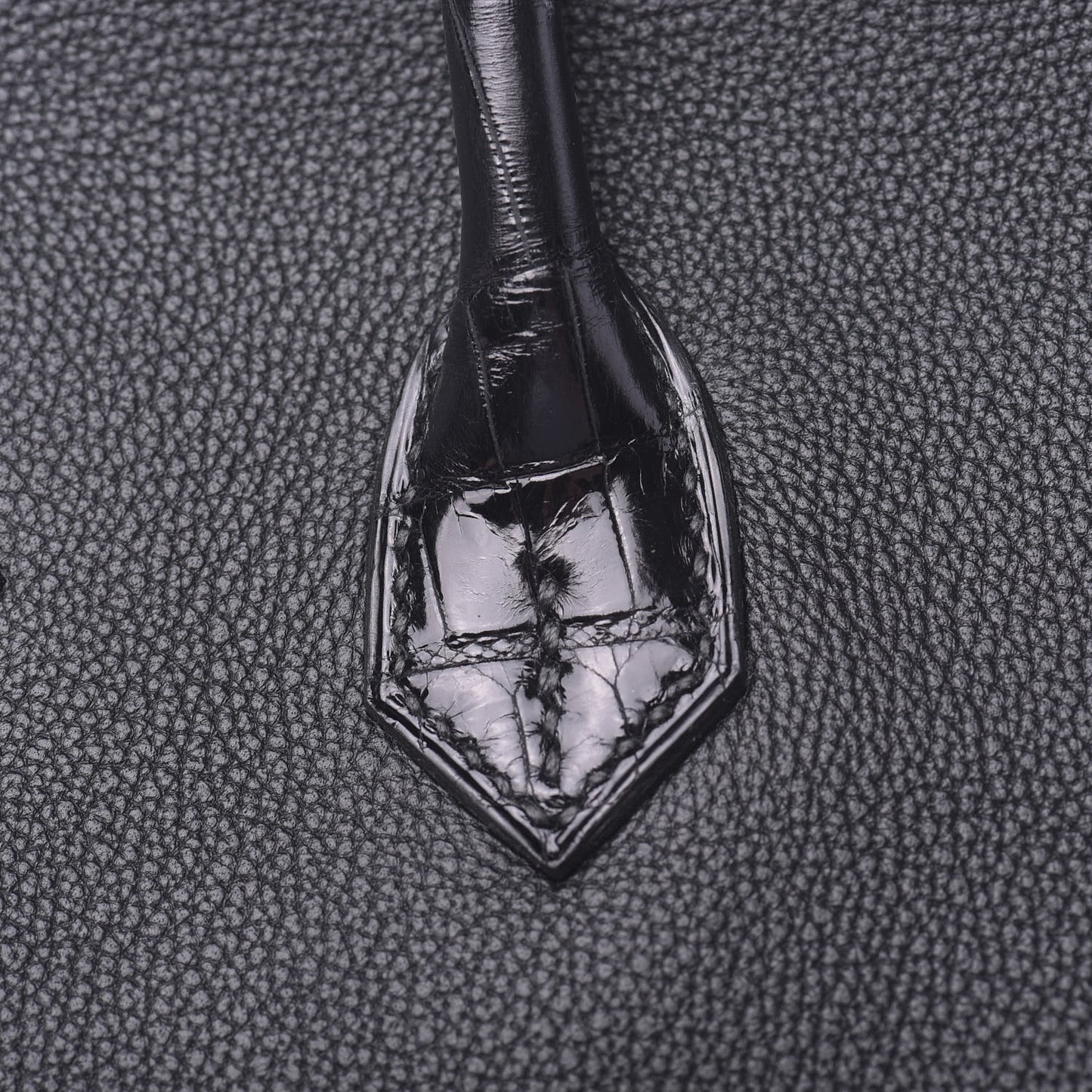 Taurillon Novillo Shiny Niloticus Crocodile Birkin Touch 25 Black