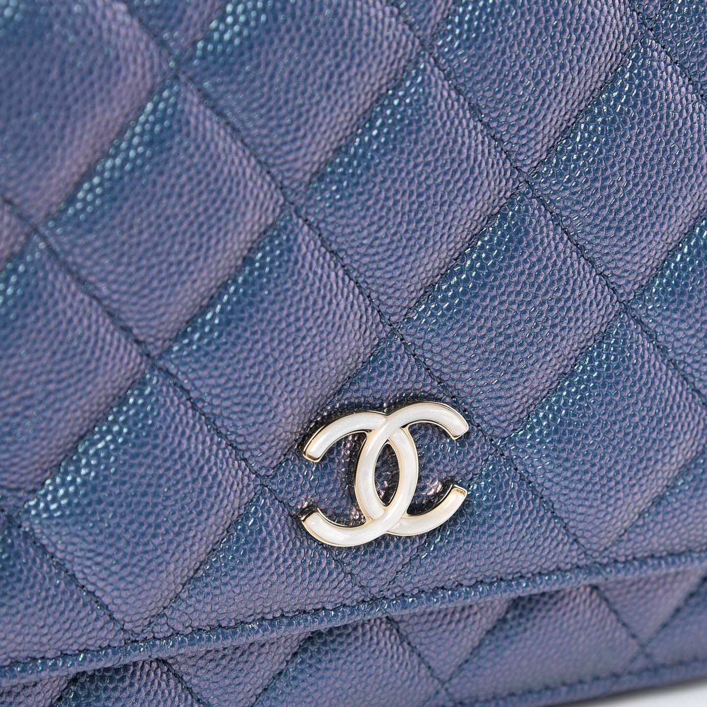 Iridescent Caviar Quilted Wallet On Chain WOC Dark Blue