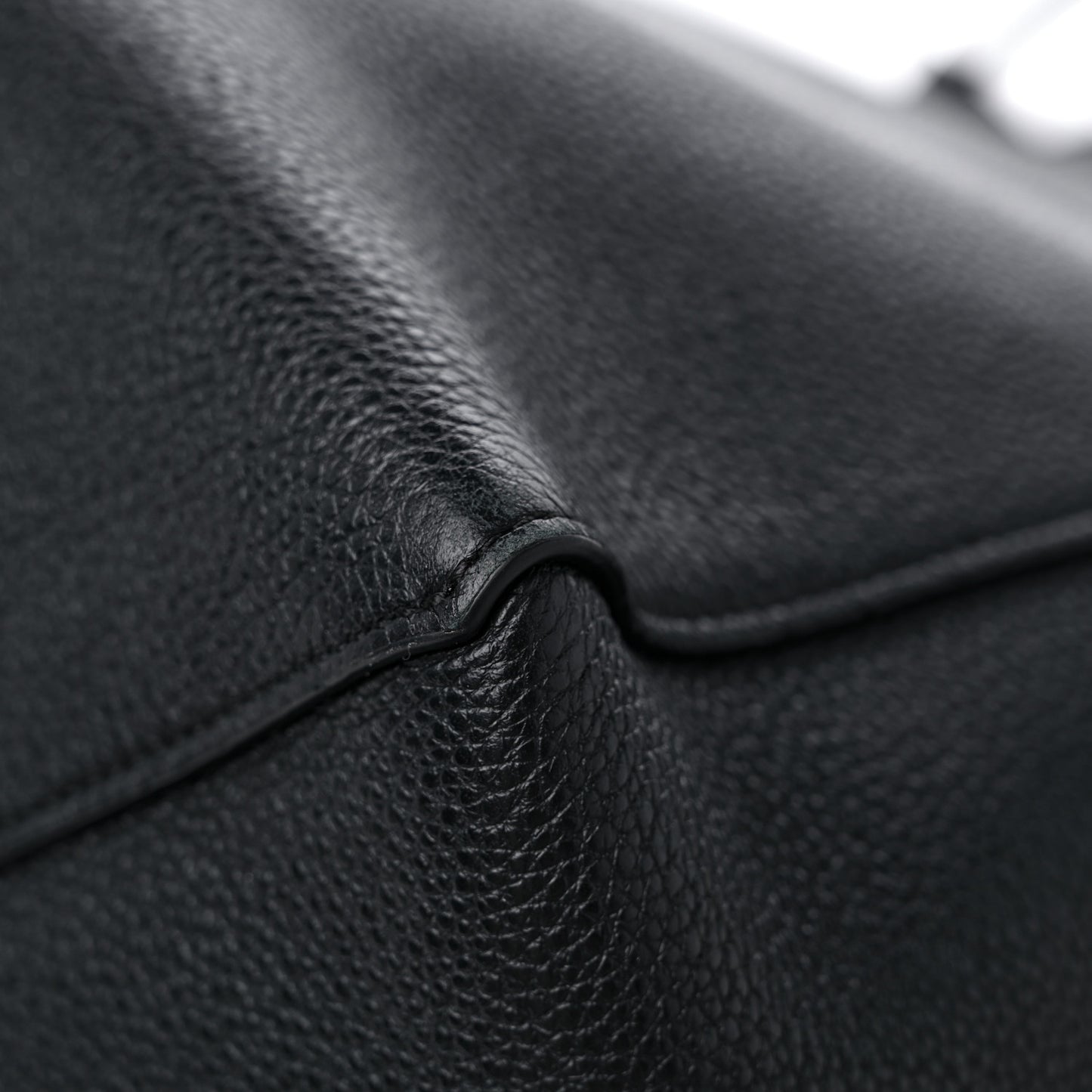 Soft Grained Calfskin Small Belt Cabas Phantom Black