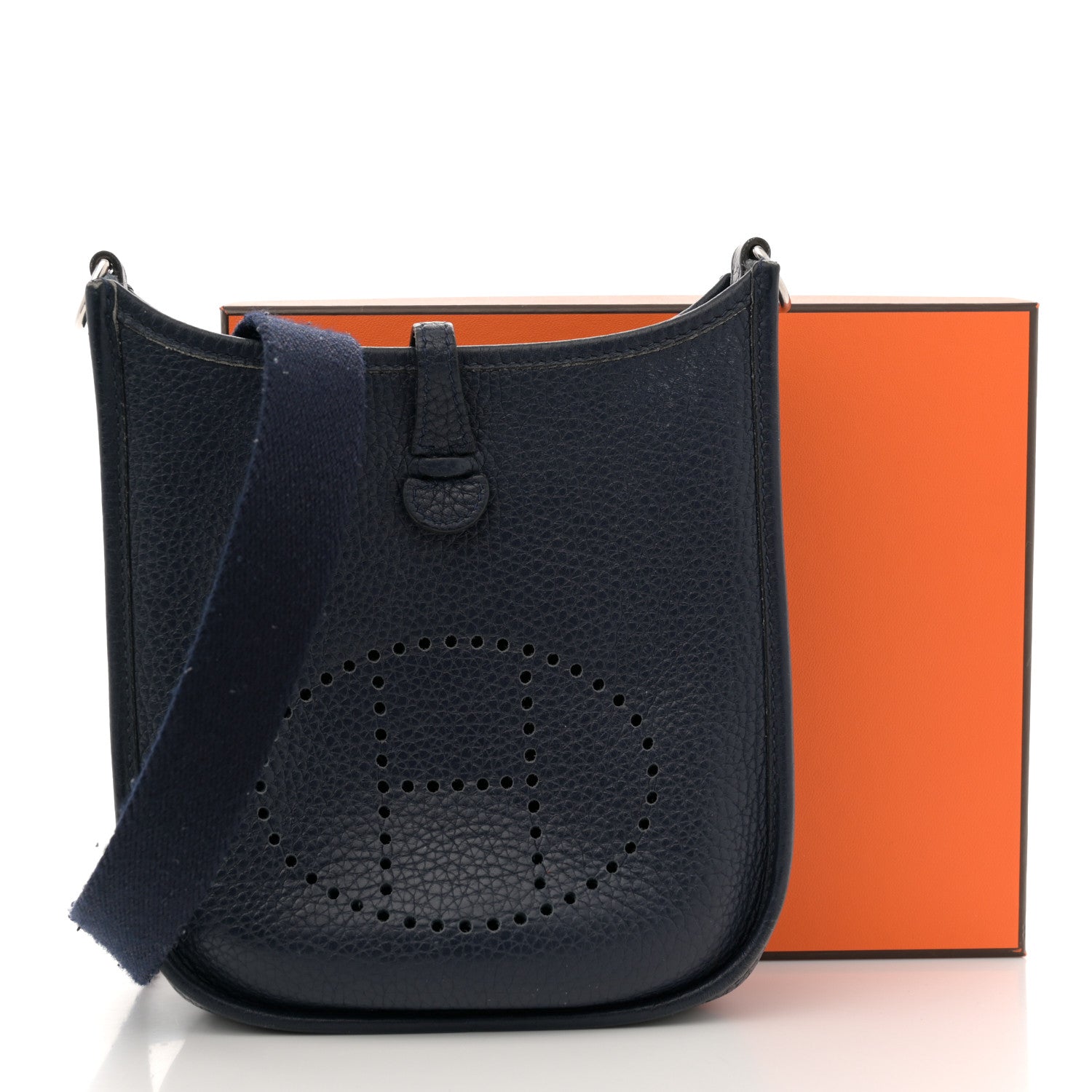 Hermes Taurillon Clemence Amazone Evelyne TPM Bleu Nuit Bleu Indigo 16 of 16