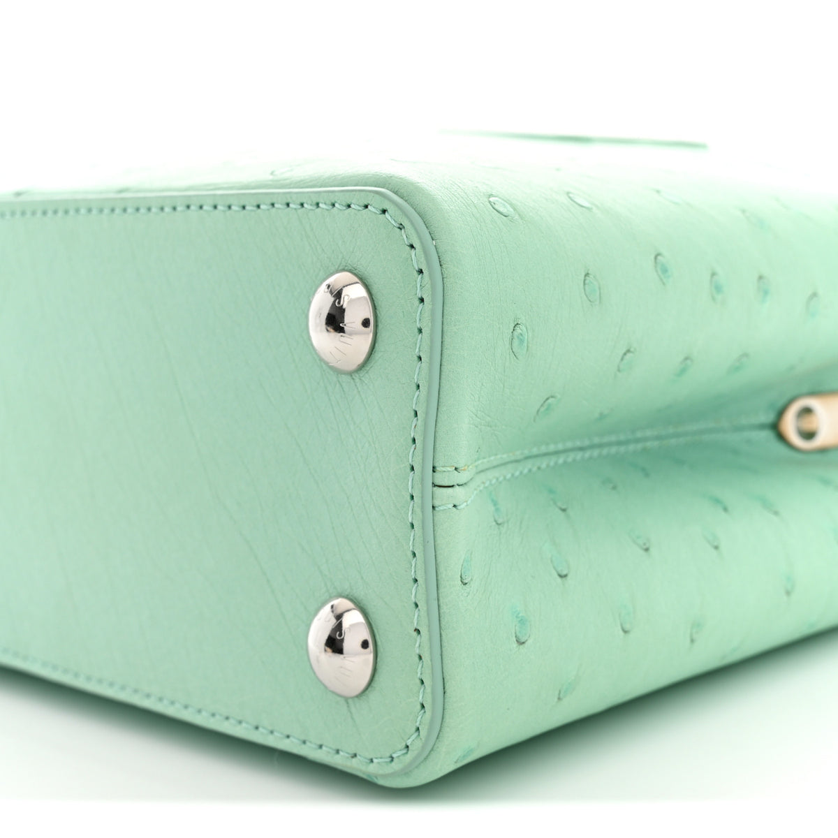 Louis Vuitton Ostrich Capucines BB Vert Celadon 9 of 9