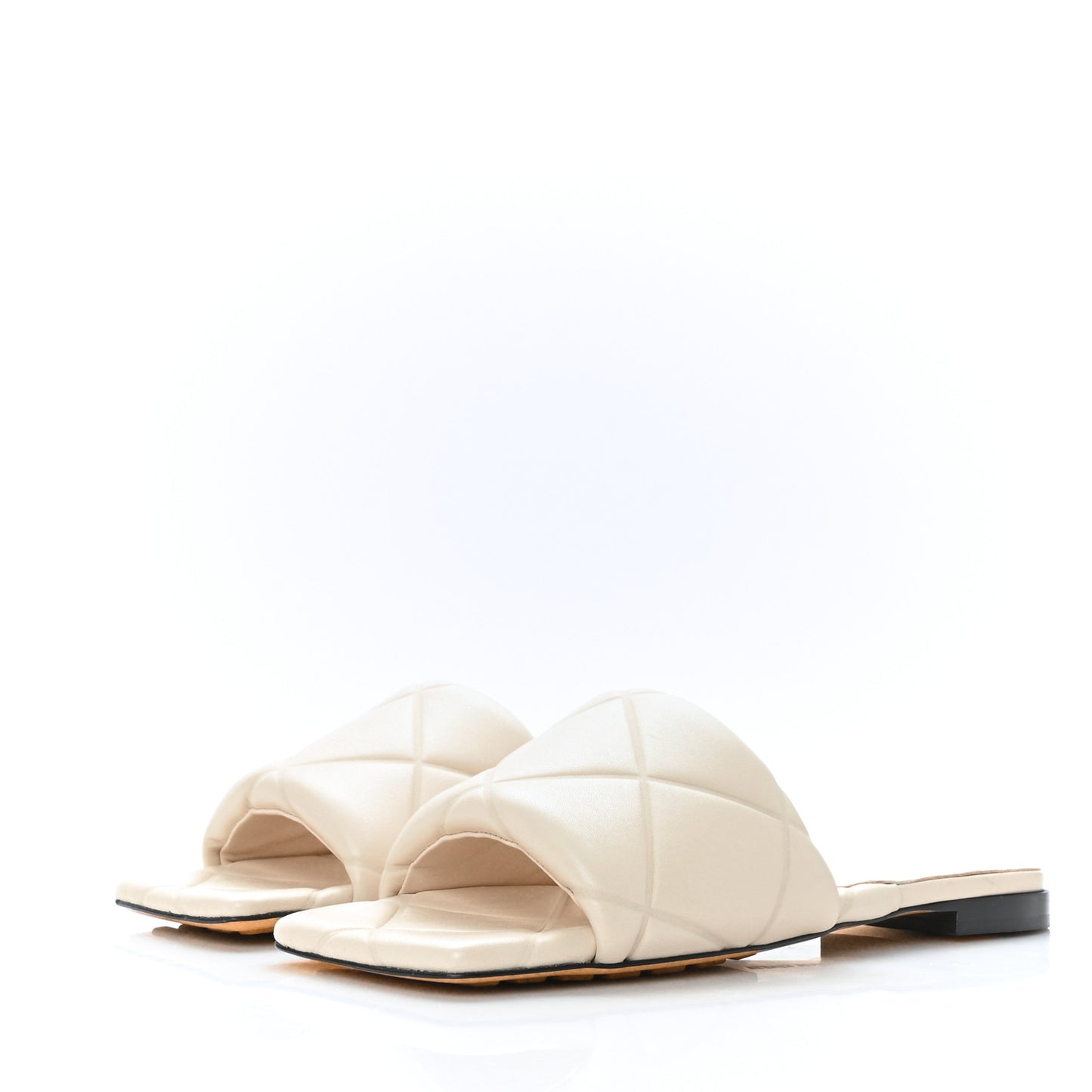 Nappa Quilted Rubber Lido Flat Sandals 39 Sea Salt