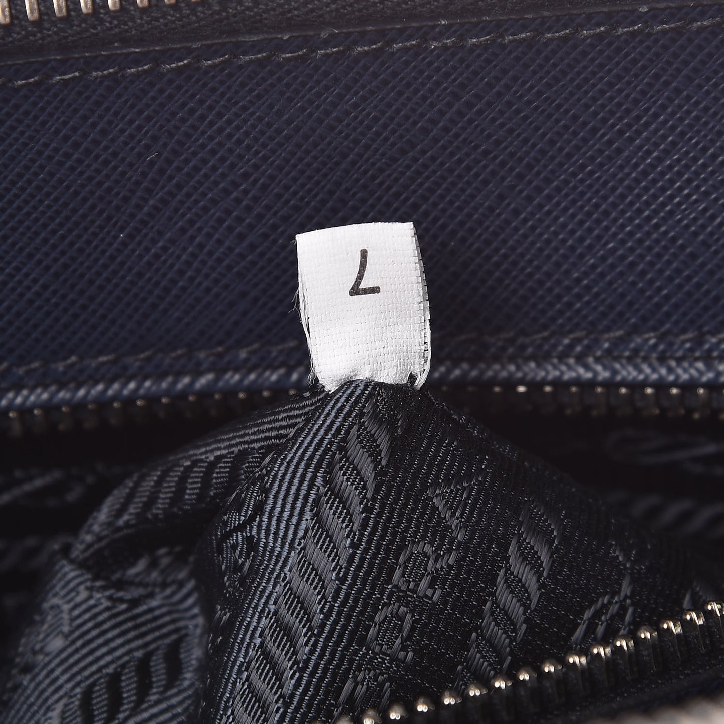 Saffiano Medium Galleria Double Zip Tote Baltico