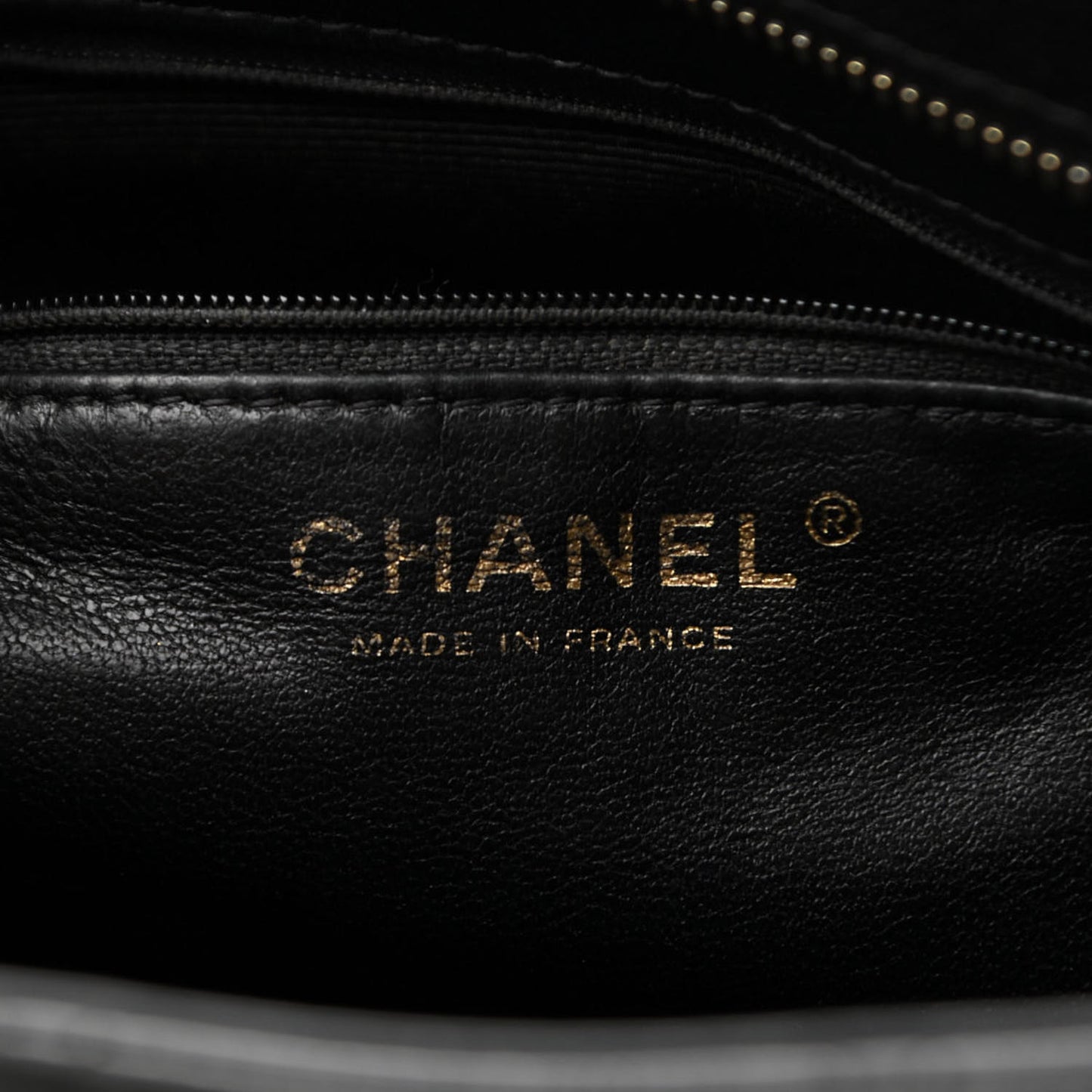 Caviar Quilted Medallion Tote Black