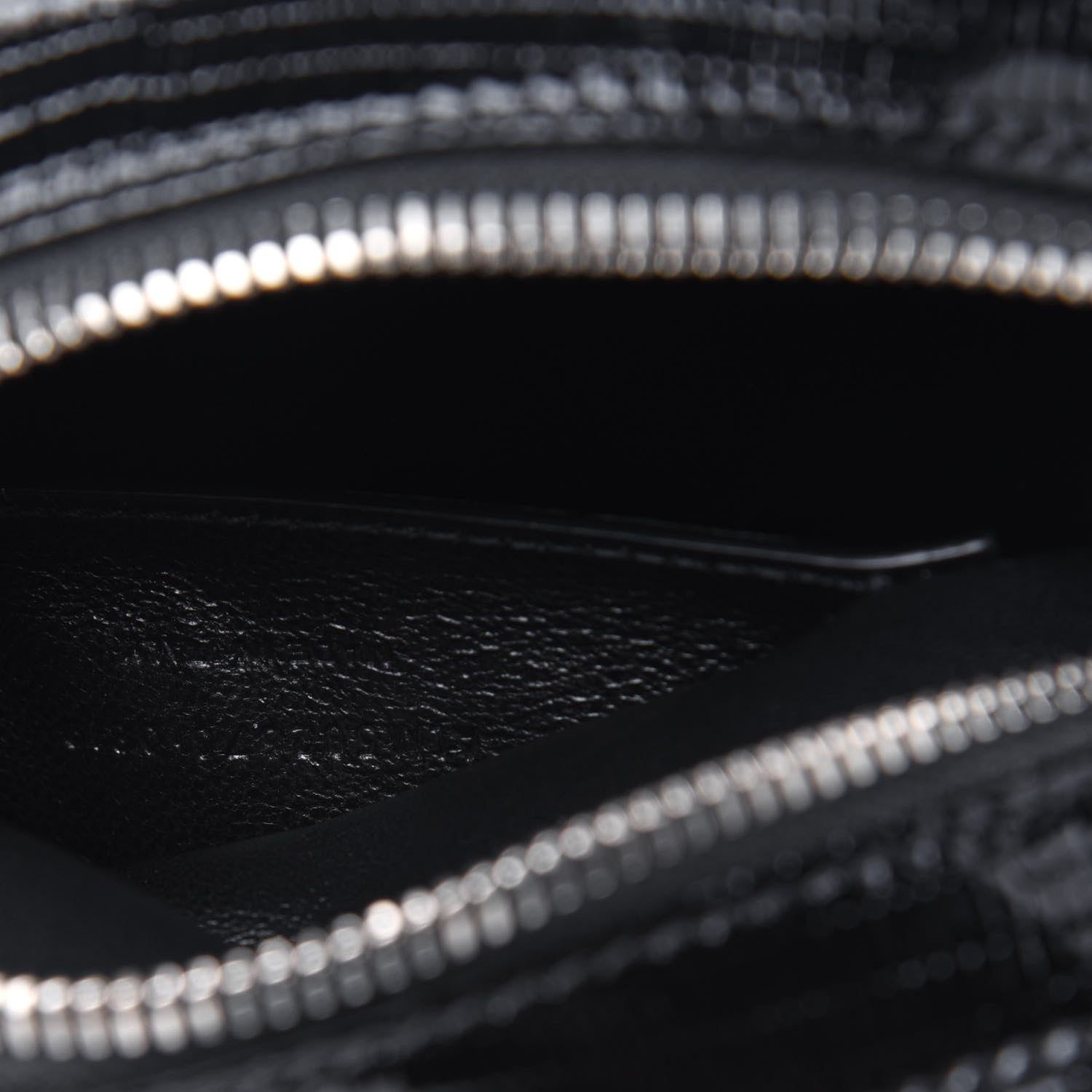 Saint Laurent Calfskin Lizard Embossed Le 61 Camera Bag Black 6 of 8