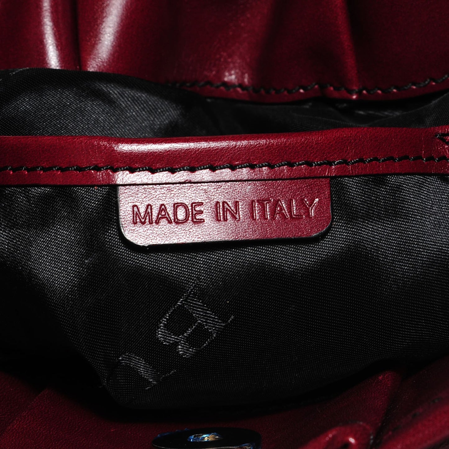 Lambskin Whipstitch Medium Tote Burgundy