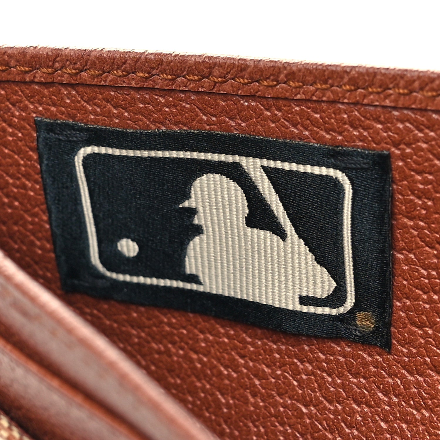 Gucci X MLB GG Monogram NY Yankees Card Holder Beige Ruggine Ivory 7 of 8