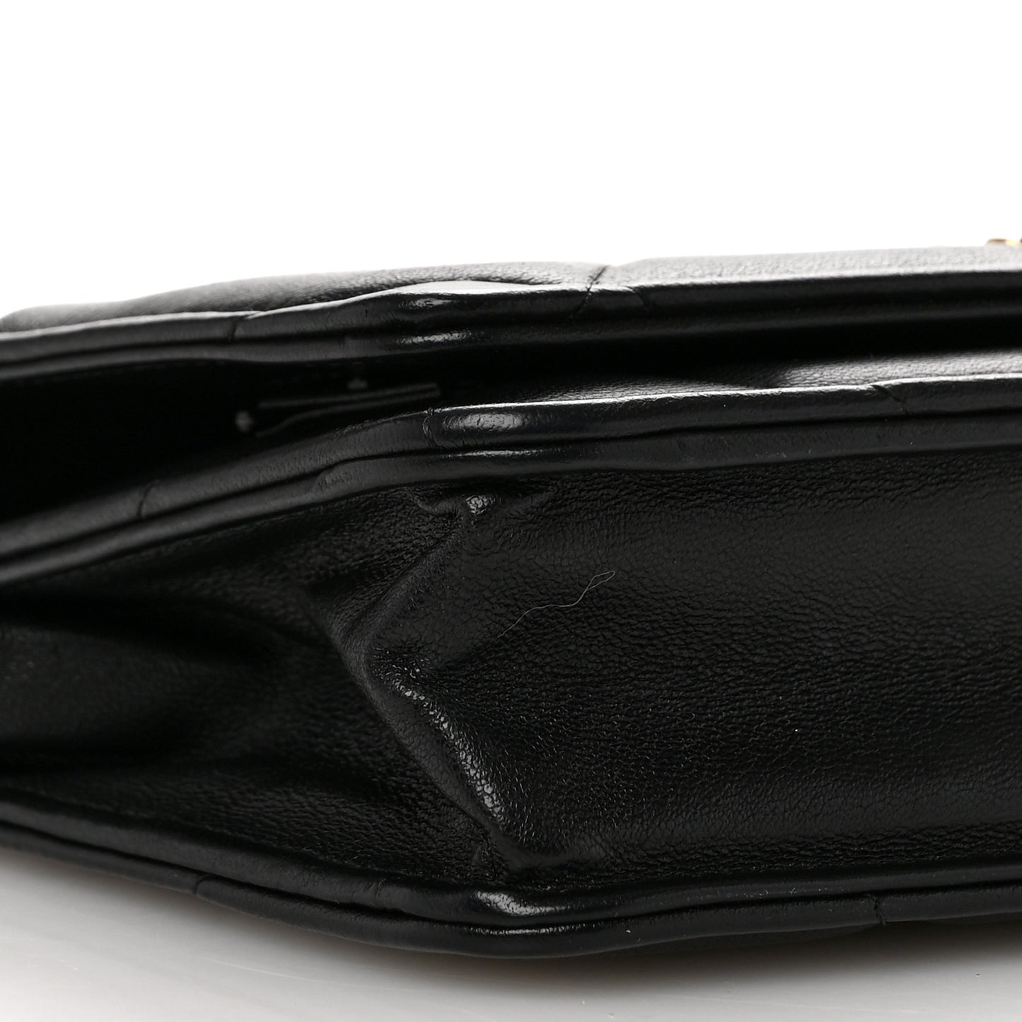 Lambskin Quilted Chanel 19 Wallet On Chain WOC Black