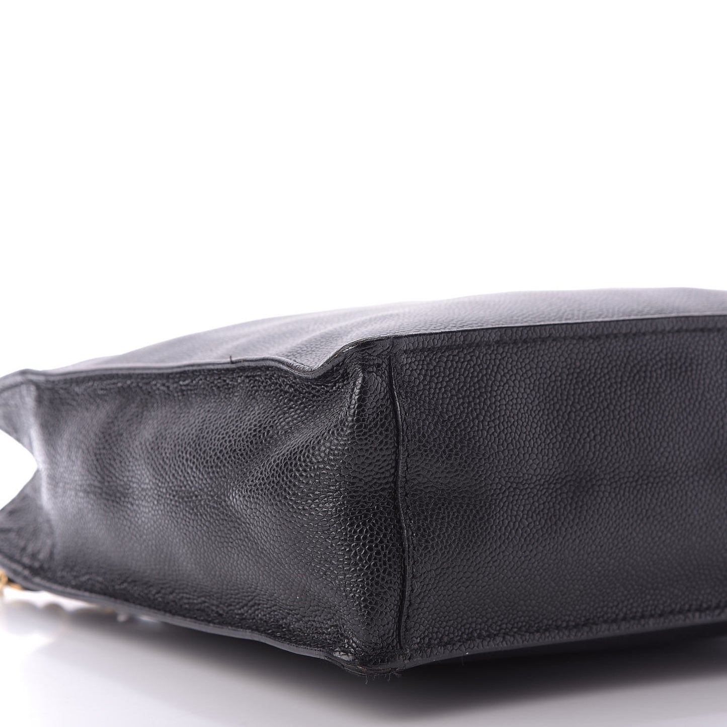 Caviar Shoulder Bag Black