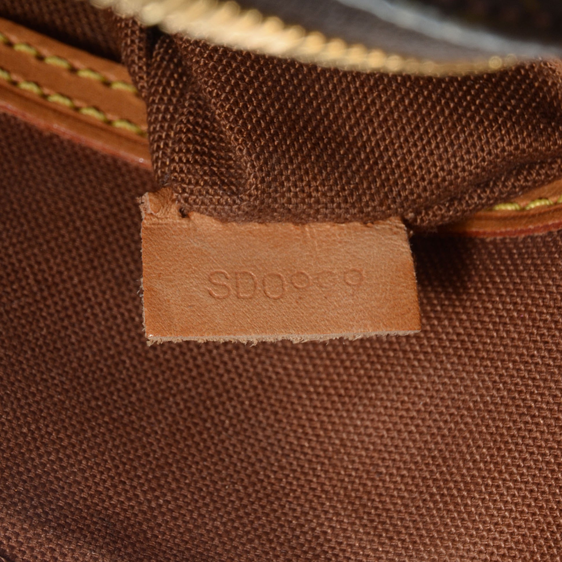 Louis Vuitton Monogram Alma PM 6 of 8