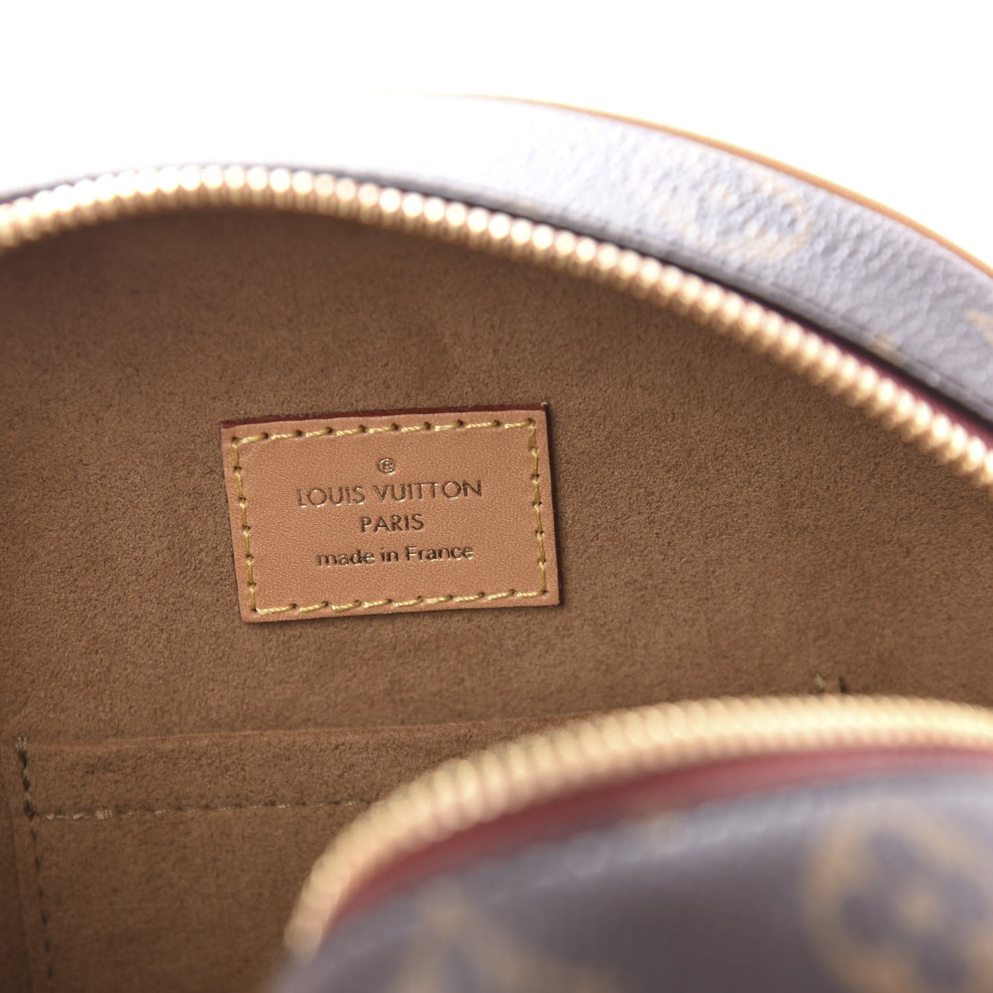 Monogram Boite Chapeau Souple