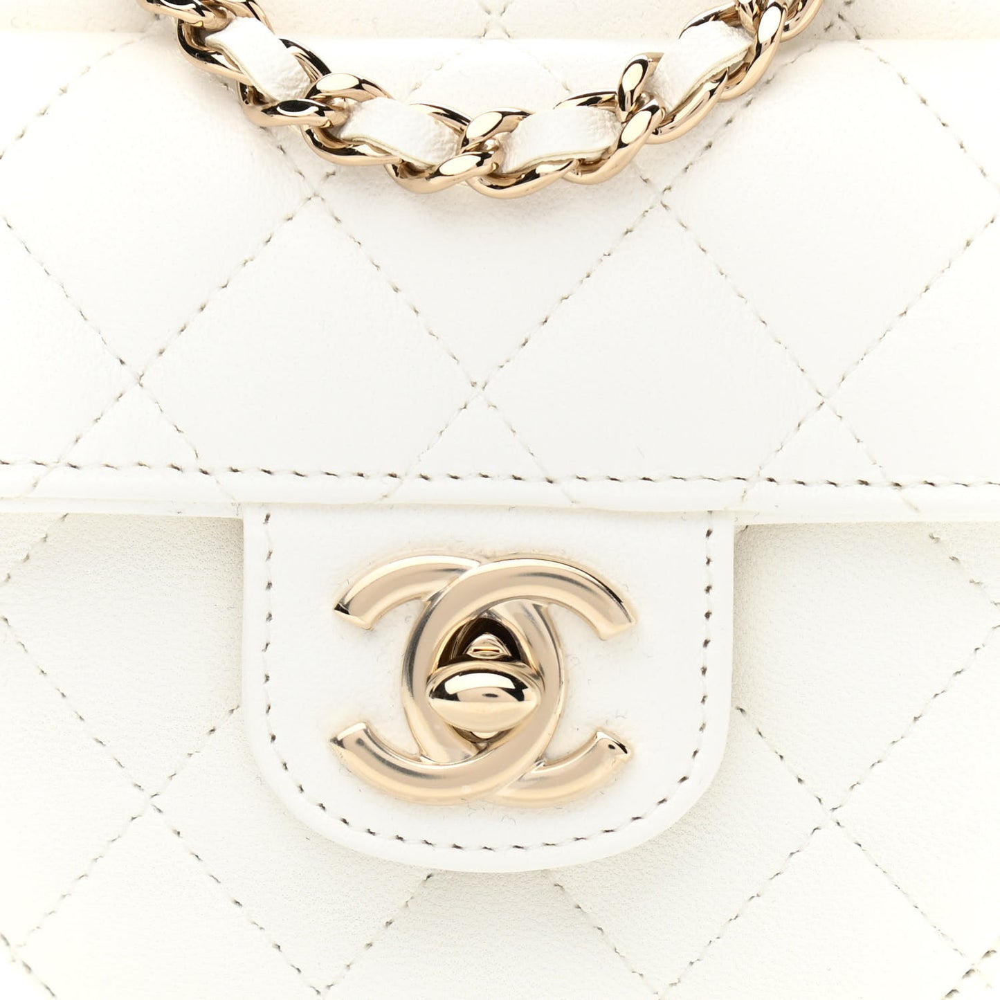 Lambskin Quilted CC In Love Heart Clutch With Chain White