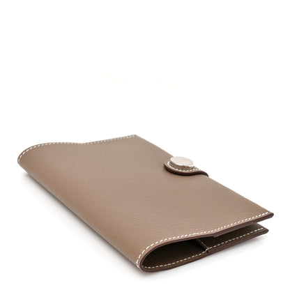 Hermes Evercolor R.M.S Passport Holder Etoupe 2 of 6