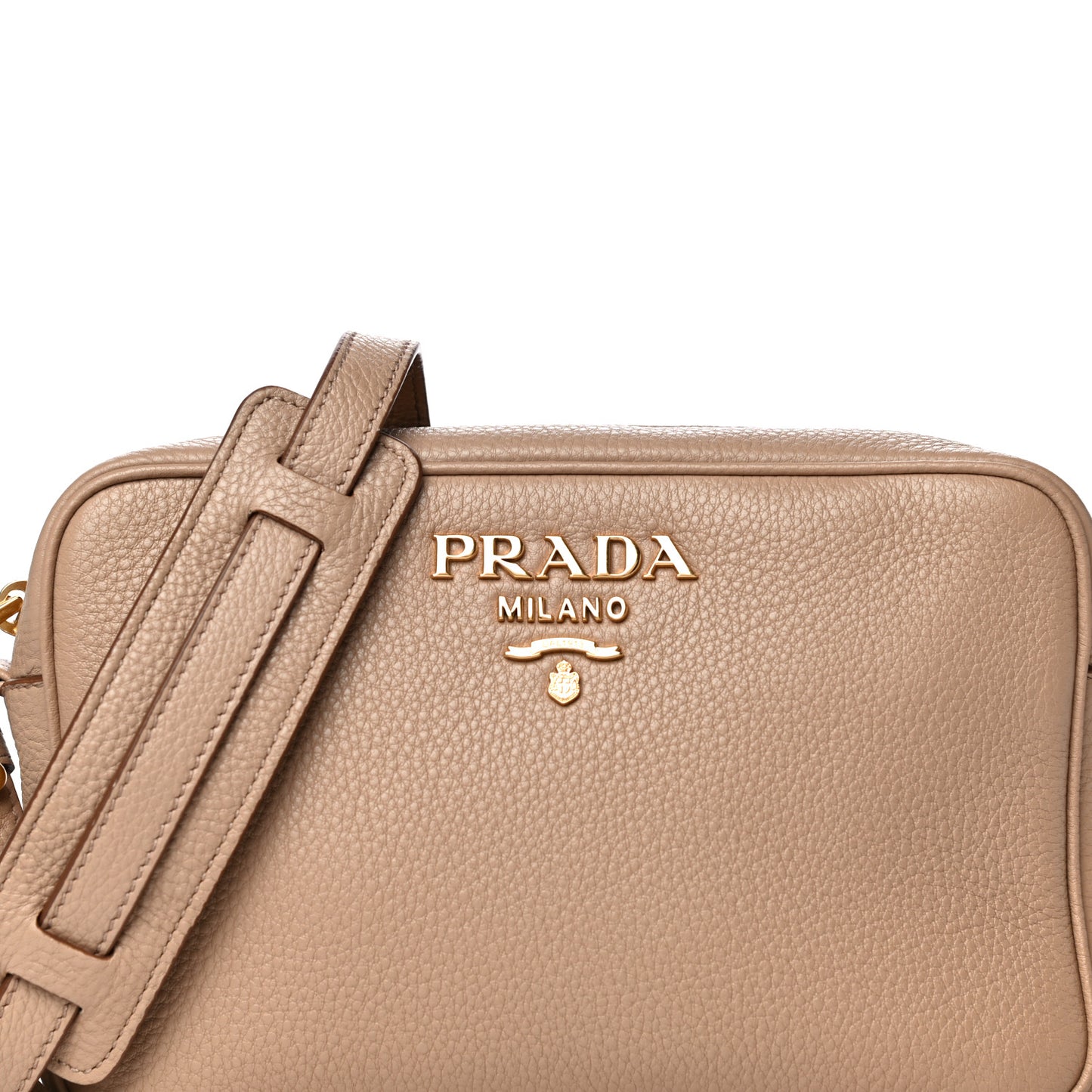 Vitello Daino Camera Crossbody Cammeo