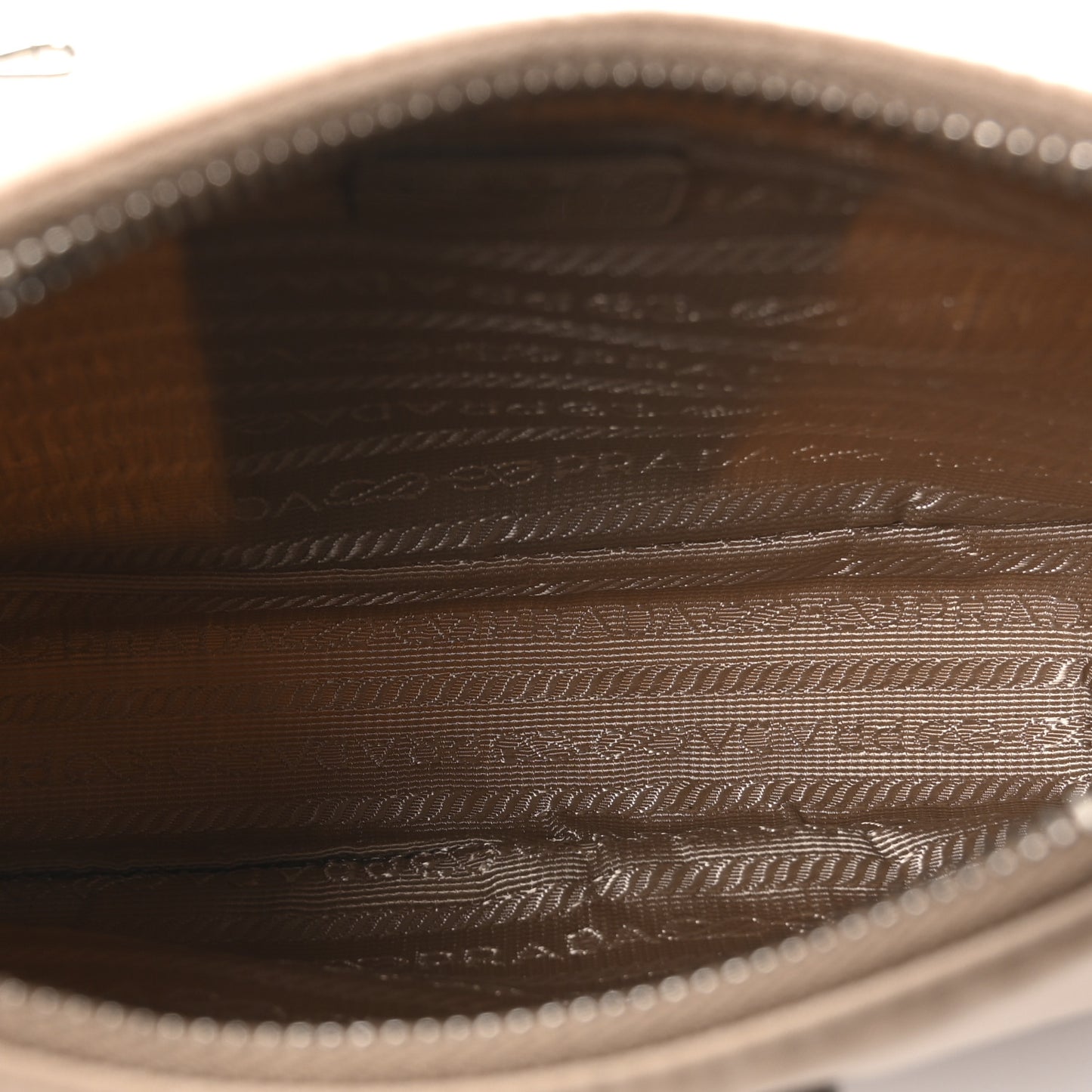 Nylon Re-Edition 2005 Shoulder Bag Cammeo