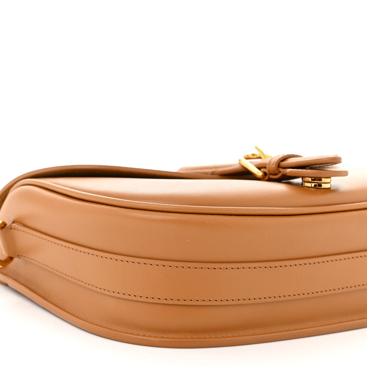 Box Calfskin Medium Bobby Flap Camel