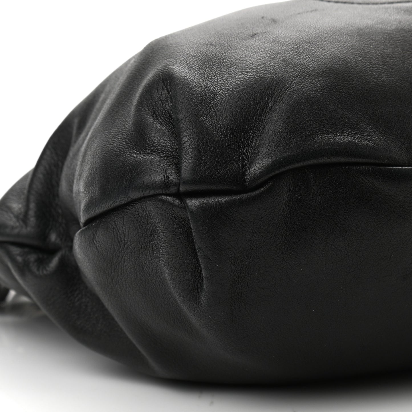 Lambskin Soft and Chain Small Hobo Black