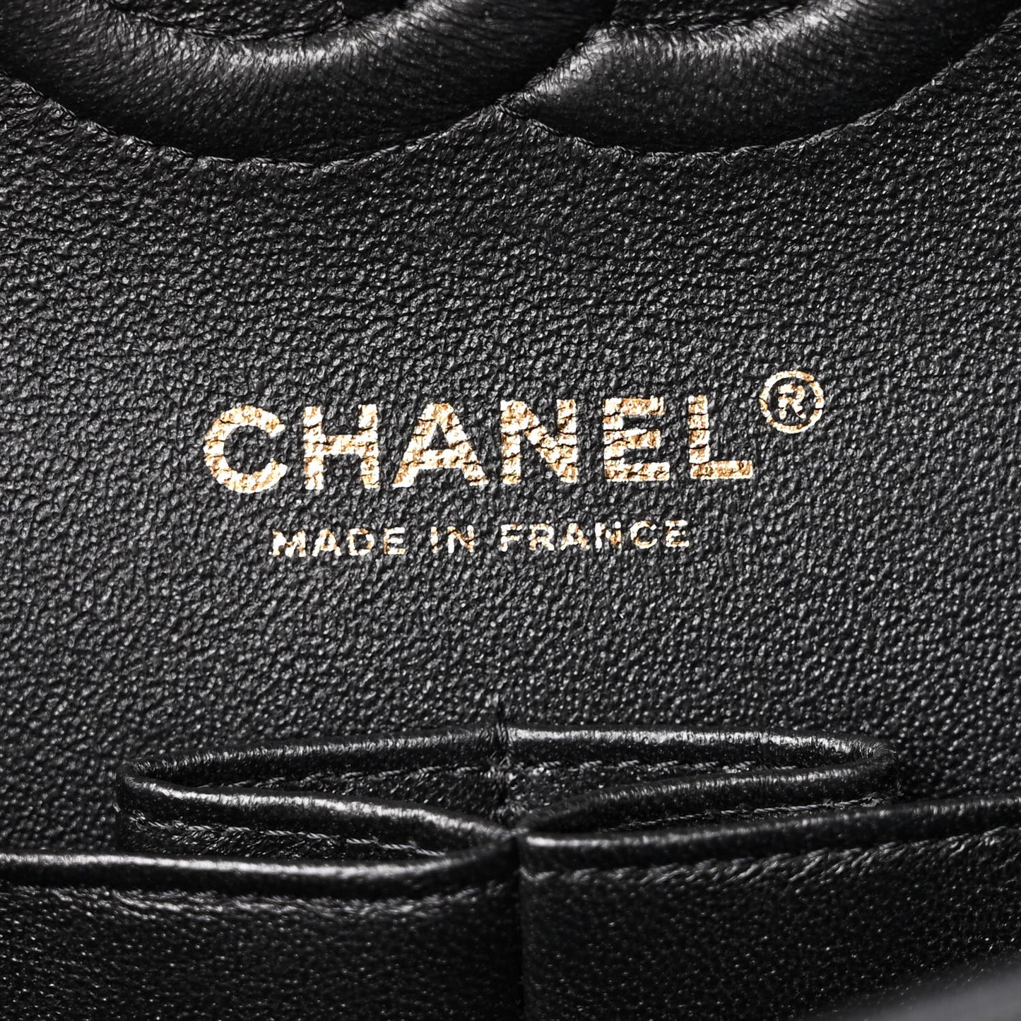 Caviar Chevron Quilted Medium Double Flap Black