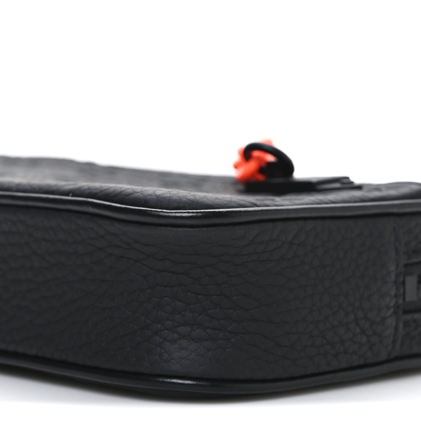 Taurillon Monogram Uniformes Solar Ray Soft Pochette Volga Belt Bag Black